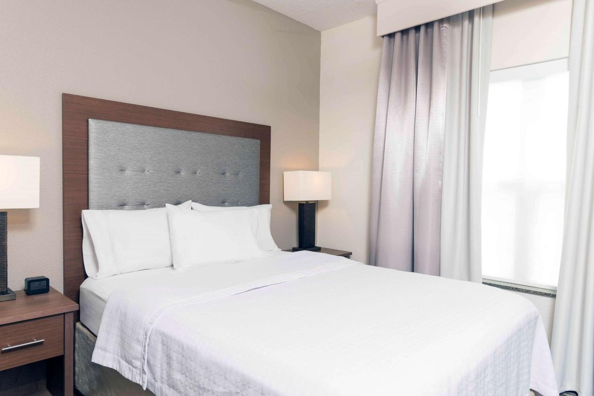 Homewood Suites By Hilton Indianapolis Airport / Plainfield Exterior foto