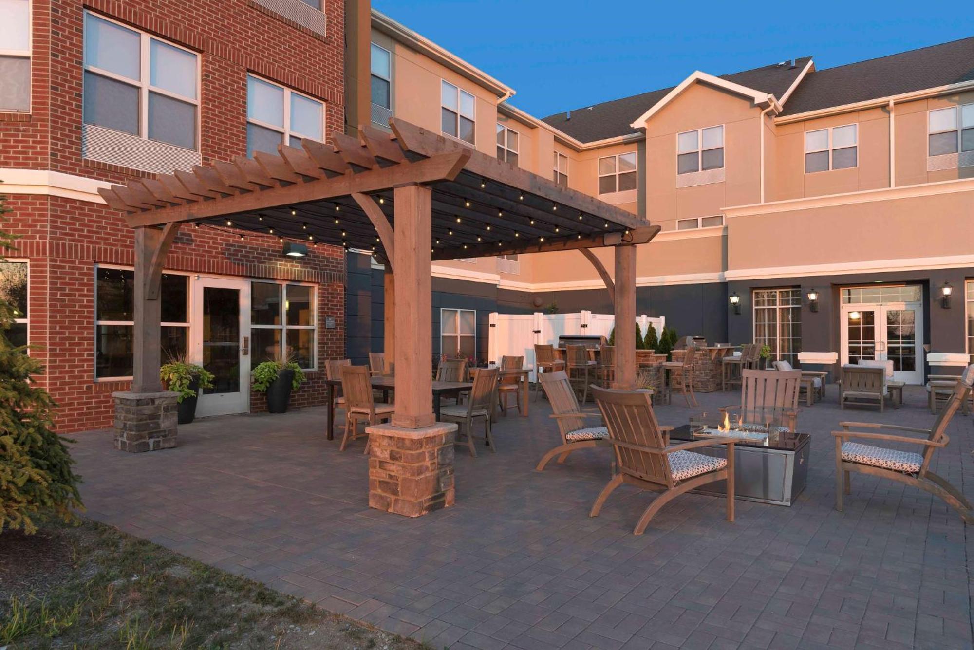 Homewood Suites By Hilton Indianapolis Airport / Plainfield Exterior foto